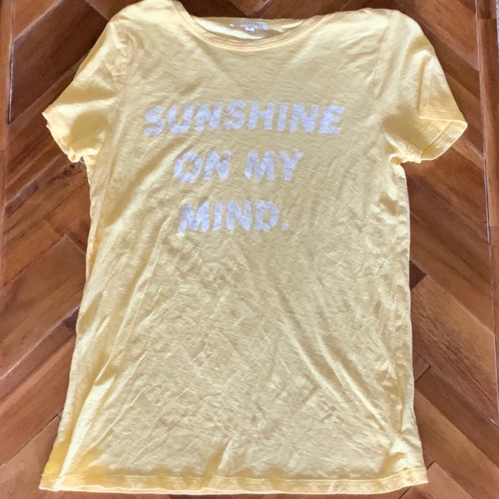 Yellow T-Shirt "Sunshine On My Mind"